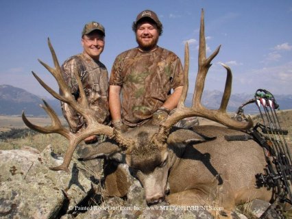 Trophy Mule Deer Hunts