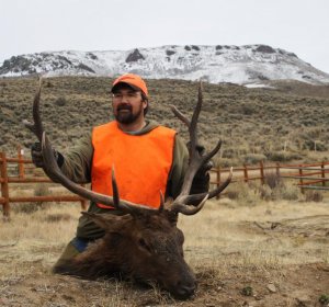 Private land Elk hunts in Colorado